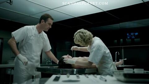 HD видео, брюнетка, знаменитость, маленькие сиськи, Молоденькие, сиськи